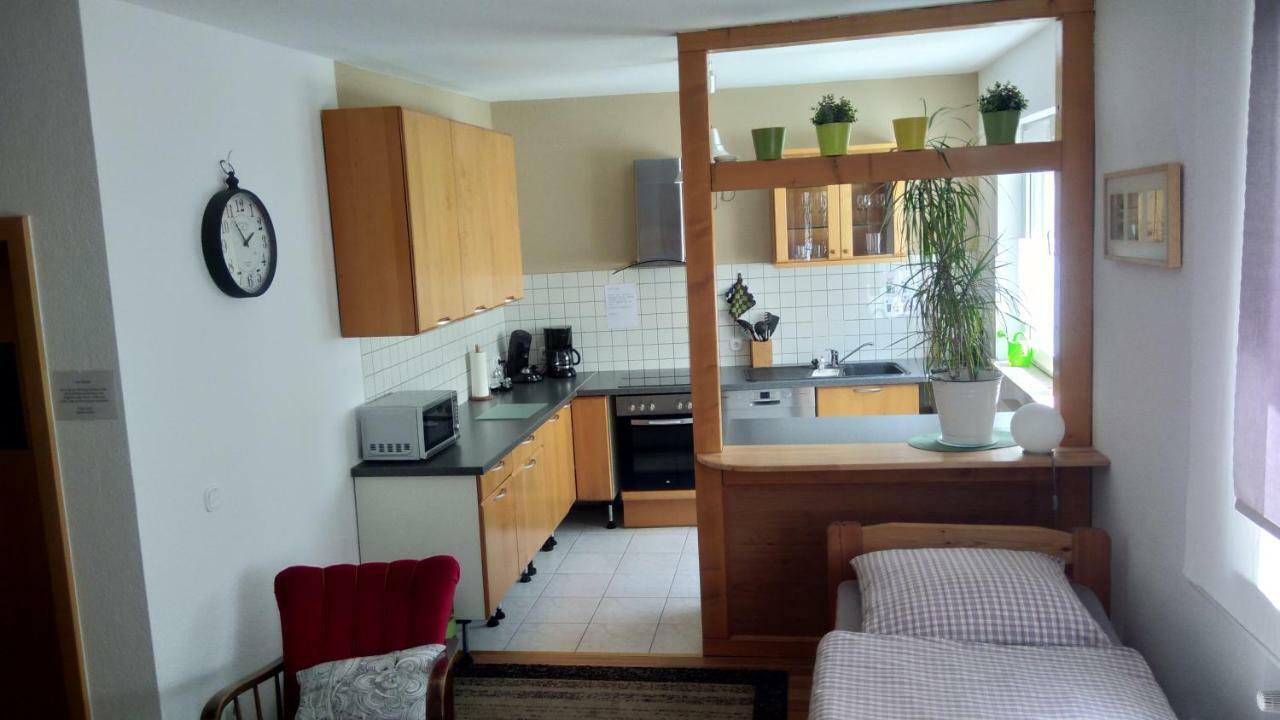 "Klein Und Fein"-Monteurzimmer Pohlheim Esterno foto