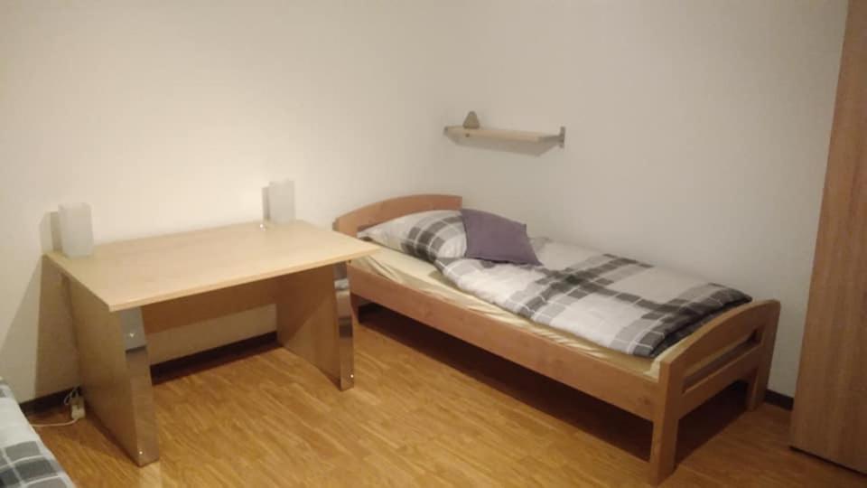 "Klein Und Fein"-Monteurzimmer Pohlheim Esterno foto